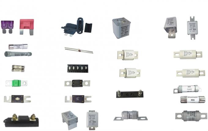 Le fusible en céramique de boulon-vers le bas de MINI Size de fusible de DC80VDC pour l'UL de fusible de système de stockage de l'énergie a certifié