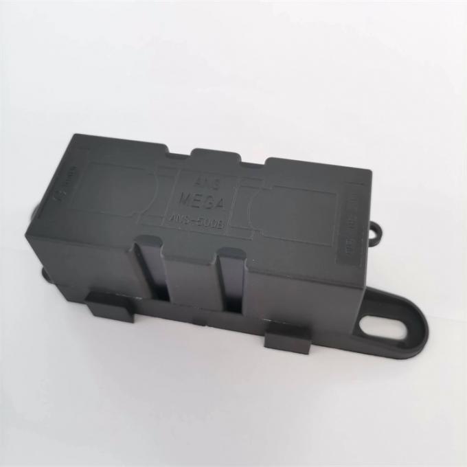 Le fusible de prise plat de milieu des véhicules à moteur de fusible de DC80V Dissmann a boulonné le fusible en céramique fabriqué en Chine