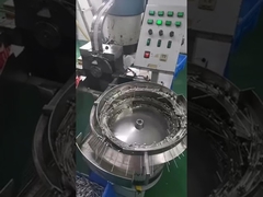 Fusibles haute tension 1000VDC produits par une machine de production de fusibles automatique