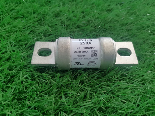Fusible des véhicules à moteur du fusible 500VDC de 200Amp pour le fusible HRC de chargeur d'EV fabriqué en Chine