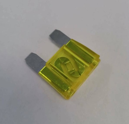 Fusible de lame des véhicules à moteur de DC32V 20A, fusible de basse tension certifié par UL