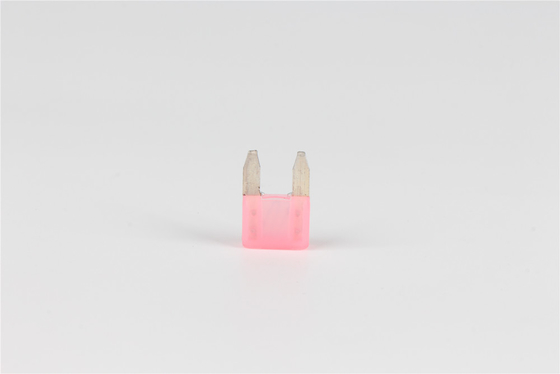 Mini Fast Blow Fuse, fusible des véhicules à moteur de lame de DC32V 4Amp petit branchent
