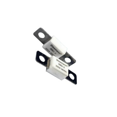 Le boulon des véhicules à moteur en bas de la basse tension fond DC1500A cassant la capacité 58VDC