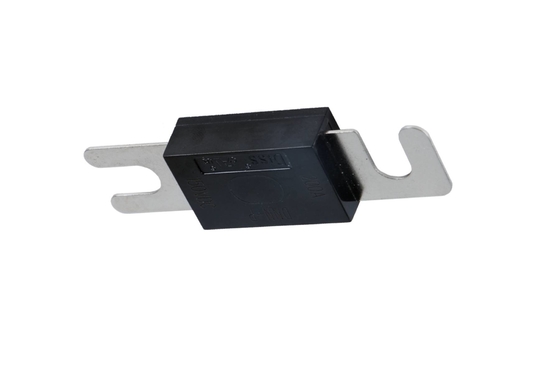 La lame des véhicules à moteur de DNN fond 200 ampères basse couleur de noir de capacité de 150 volts