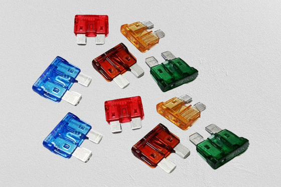 Fusibles basse tension 32VDC, mini norme ISO8820 du fusible de lame de 40 ampères